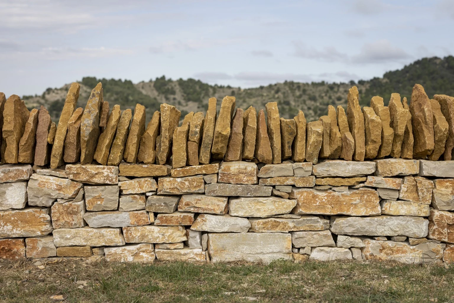 Dry-stone detail.